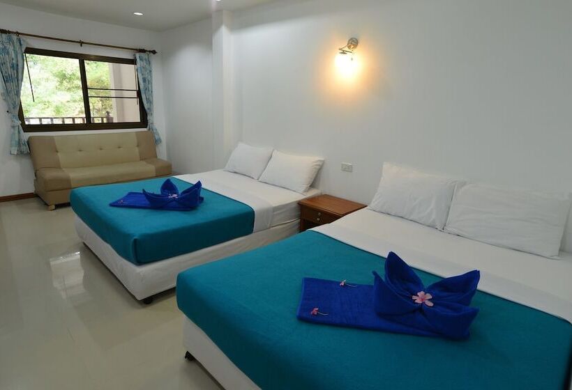 غرفة عائلية, Sangthian Beach Resort