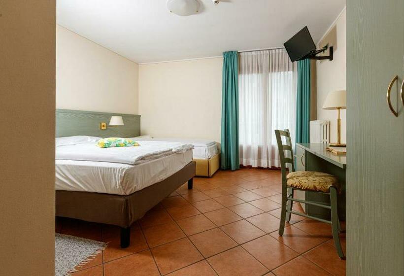 스탠다드 발코니 룸, Villa Rina