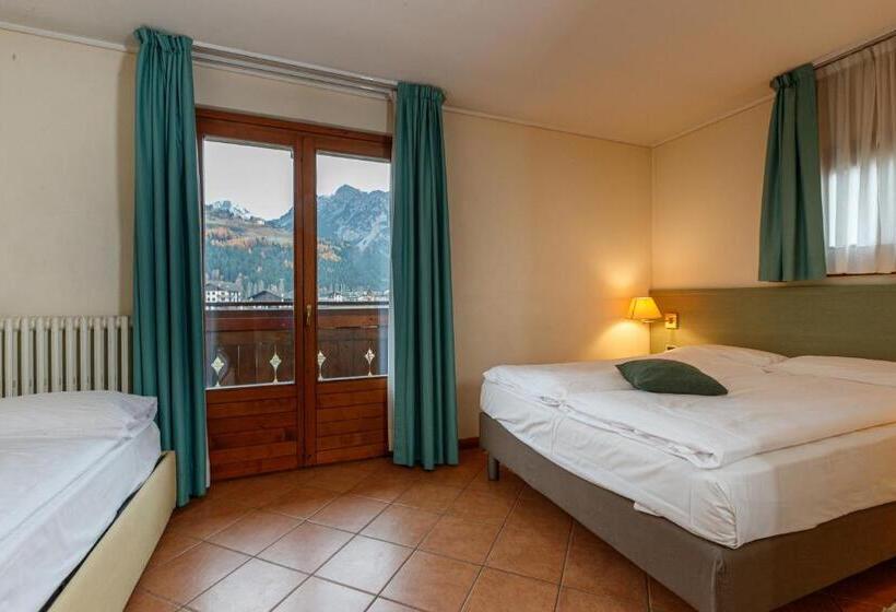 스탠다드 트리플 룸, Villa Rina