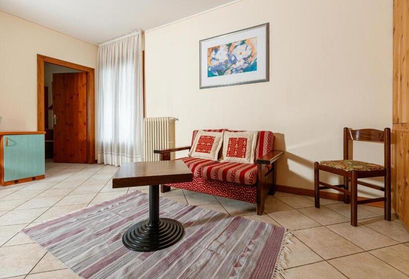 4인용 스탠다드 룸, Villa Rina