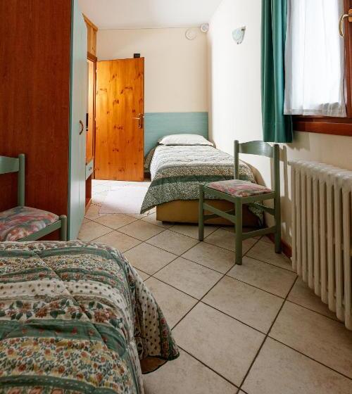 4인용 스탠다드 룸, Villa Rina