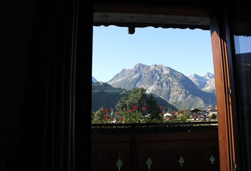 스탠다드 발코니 룸, Villa Rina