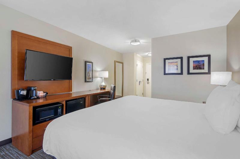 اتاق اجرایی, Ninh Binh Hidden Charm Hotel & Resort