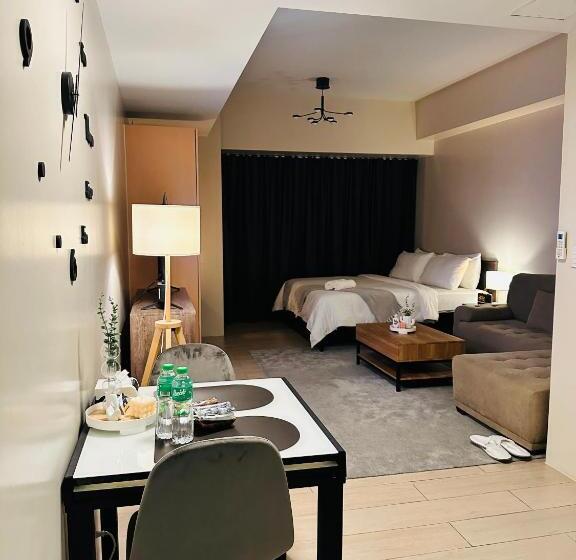 شقة غرفة واحدة مطلة على الحديقة, 81 Newport Condominium Cluster 5 3a By Rechelle Nunag