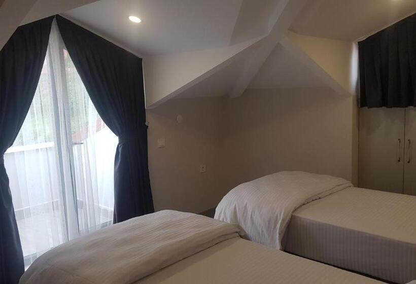1 Bedroom Penthouse Apartment, Guest Apart Konaklar