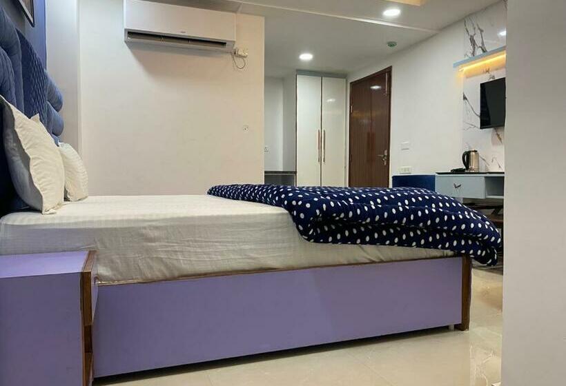 Номер Deluxe, Noida Dreams 144