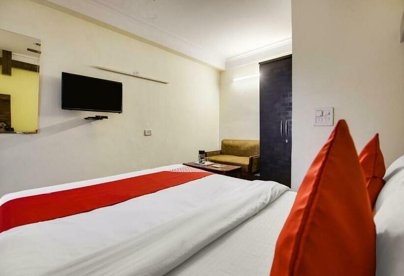 トリプルクラシックルーム, Oyo Flagship 81419 Ss Palace