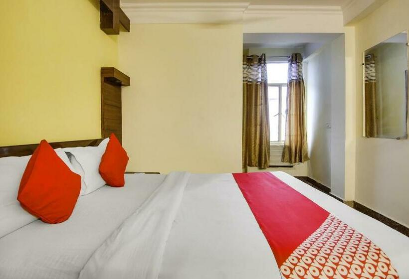 トリプルクラシックルーム, Oyo Flagship 81419 Ss Palace