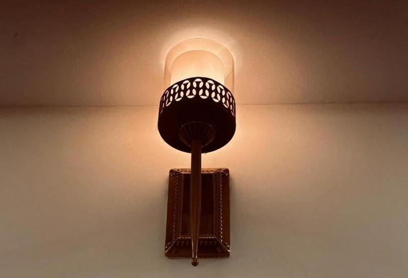 Quarto Deluxe, Jack S Den Residency