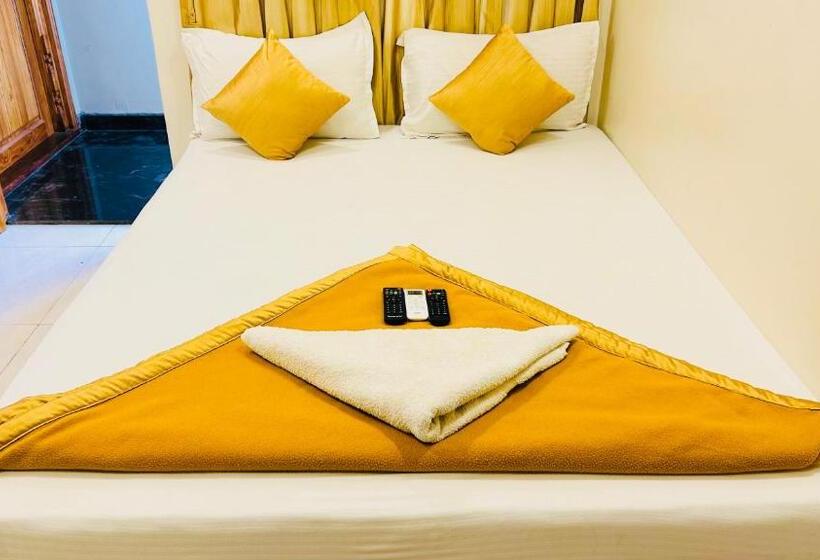 Quarto Deluxe, Jack S Den Residency