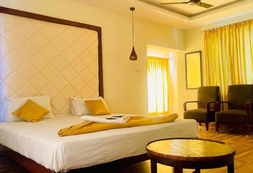 Quarto Estandar com Sacada, Jack S Den Residency