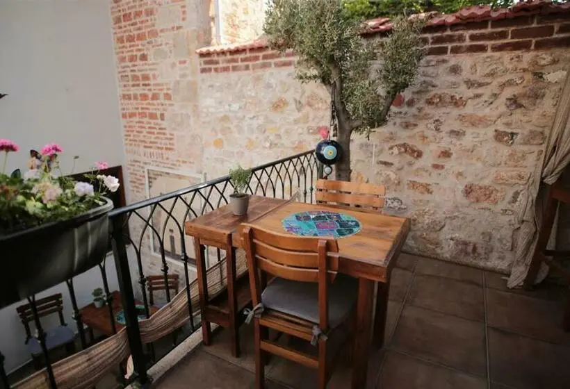 スーペリアトリプルルーム, Ayvalık Palacitta Guesthouse
