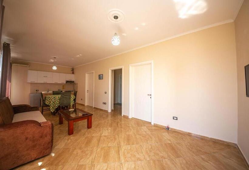 침실 2개 바다 전망 아파트, Villa Gozhina