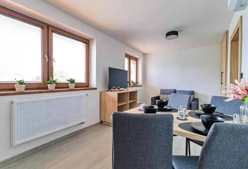 חדר סופריור לשלושה, Salaška Penzion