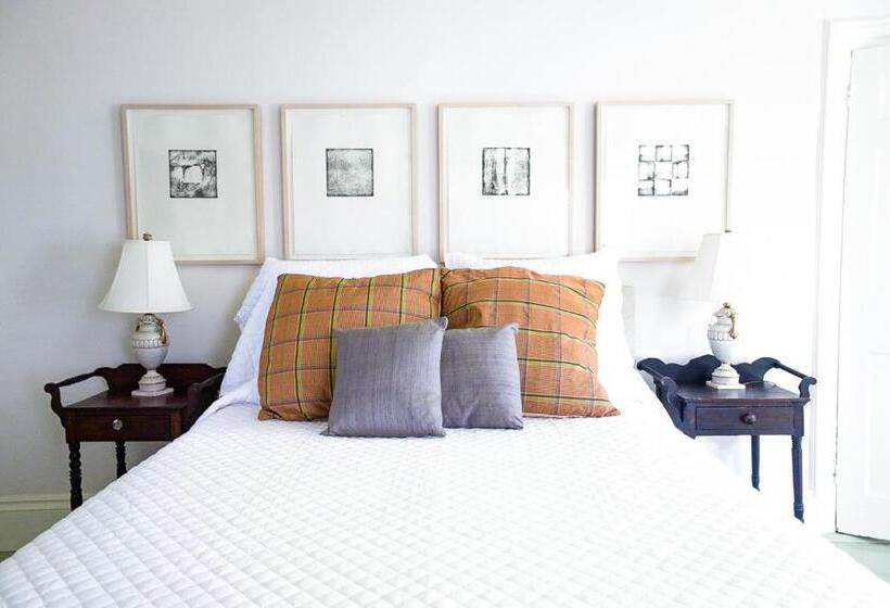 Номер Стандарт, The Waldoboro Inn Room 3