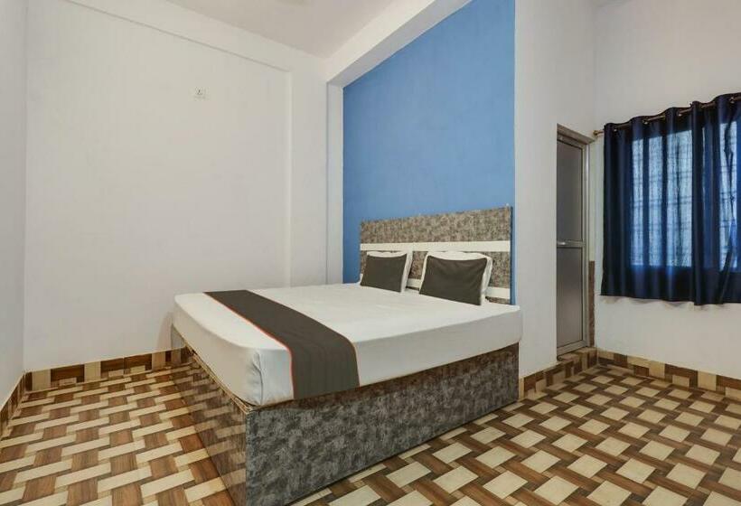 اتاق کلاسیک سه تخته, Collection O 81408 Hotel Green Inn