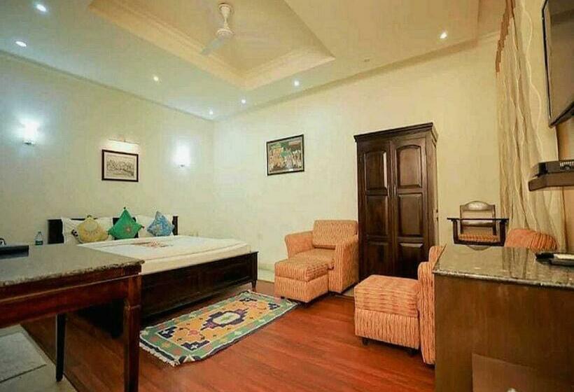 トリプルクラシックルーム, Oyo Flagship 81366 Taj Wonder Inn