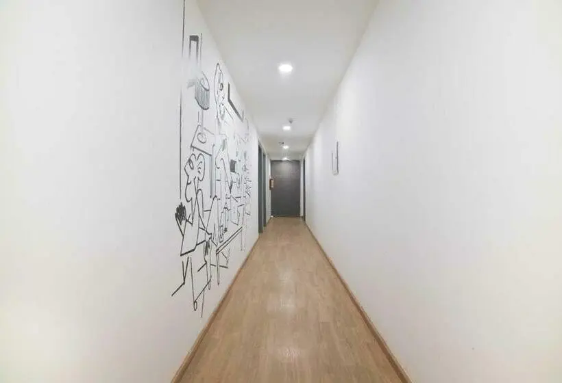 Classic Kolmen Hengen Huone, Townhouse 1230 Yu Turn