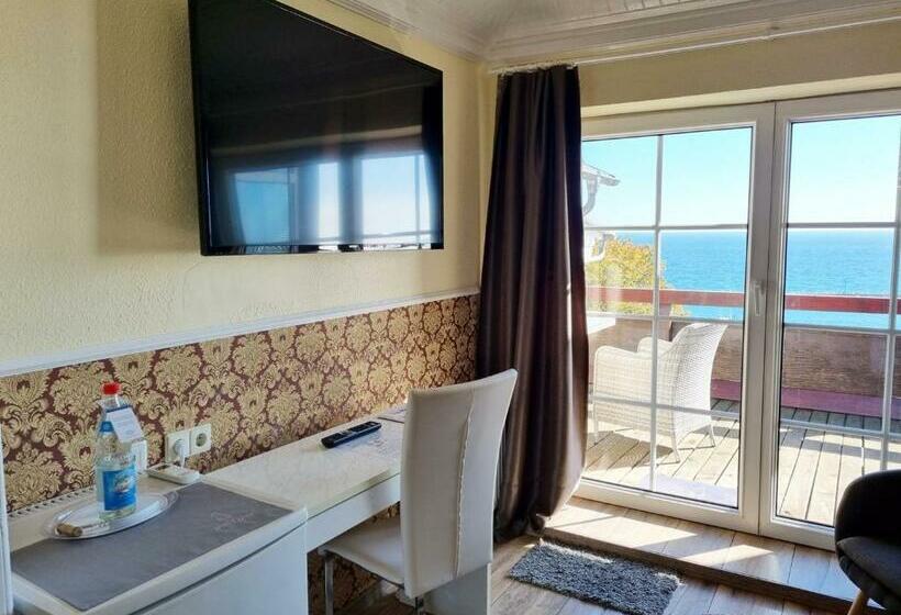 اتاق استاندارد سه تخته با بالکن, Sassnitzer Hotel Mit Bäderarchitektur, Seeblick Und Sauna