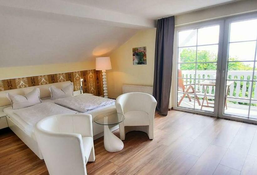 اتاق راحتی سه تخته, Sassnitzer Hotel Mit Bäderarchitektur, Seeblick Und Sauna