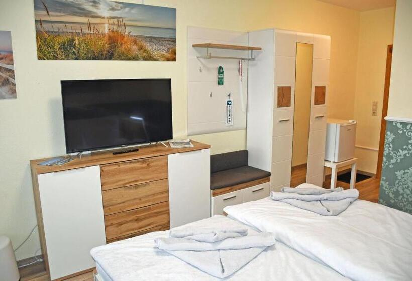 اتاق لوکس با بالکن, Sassnitzer Hotel Mit Bäderarchitektur, Seeblick Und Sauna