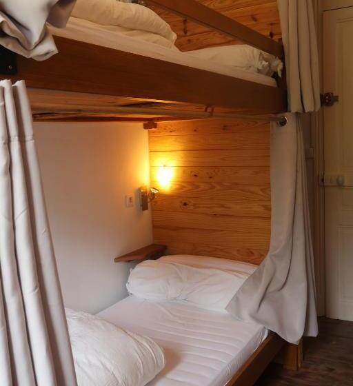 3间卧室的房子, Solfé Backpacker