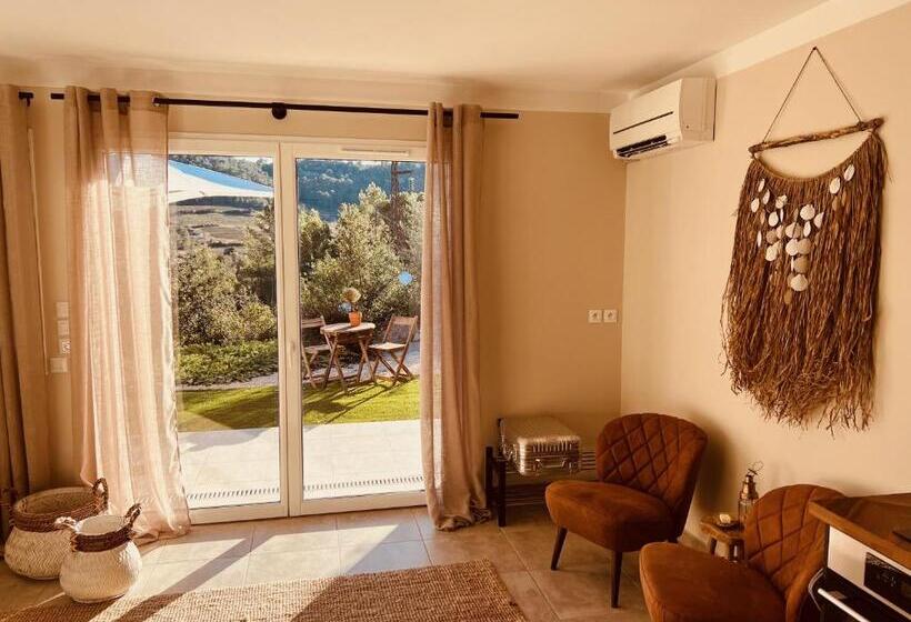 غرفة ديلوكس, Casa Bukit Gites