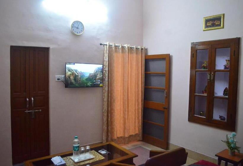 اتاق استاندارد, Bani Park Cottage