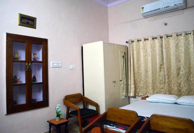 اتاق استاندارد, Bani Park Cottage