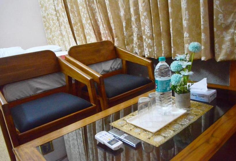 اتاق اکونومی یک تخته, Bani Park Cottage