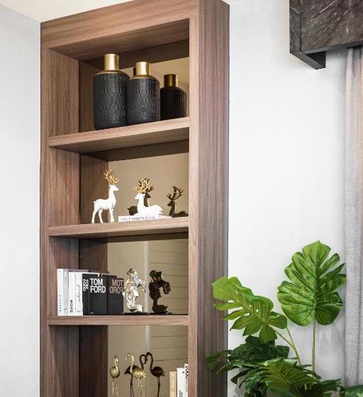 Президентский Люкс, Ysw Hotel Lopburi