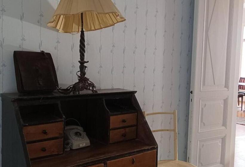 غرفة عائلية مطلّة علي الحديقة, Salonsaaren Pappila