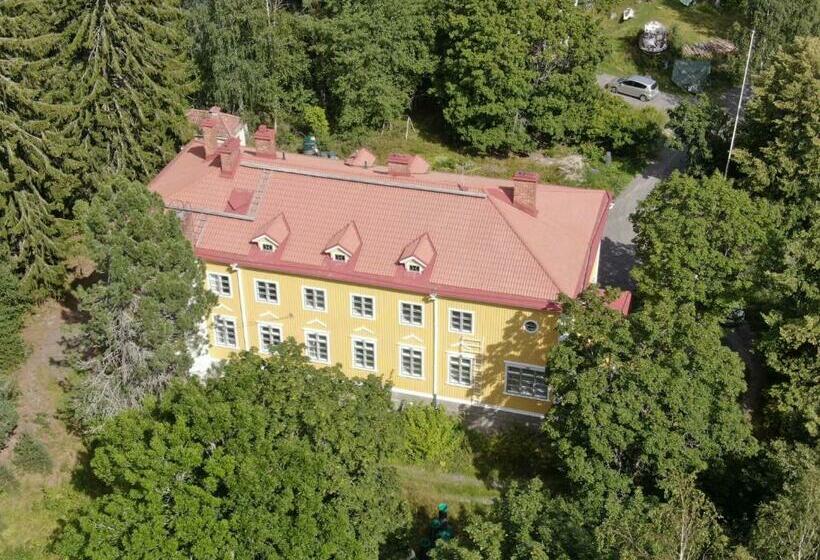 غرفة عائلية مطلّة علي الحديقة, Salonsaaren Pappila