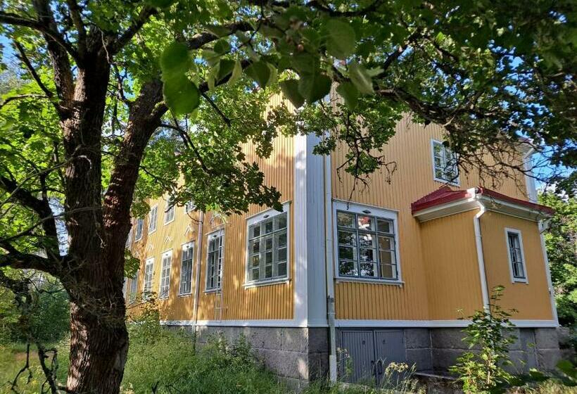 غرفة قياسية ثلاثية حمام مشترك, Salonsaaren Pappila