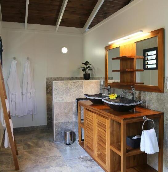 Номер Deluxe Вид на Море, Villa Manaaki