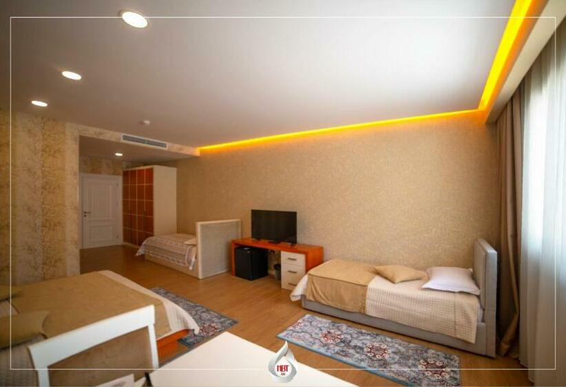 חדר דלוקס לארבעה, Nbt Hotel Reps