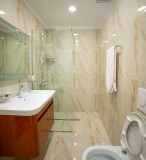 סוויטת ג'וניור משפחתית, Nbt Hotel Reps