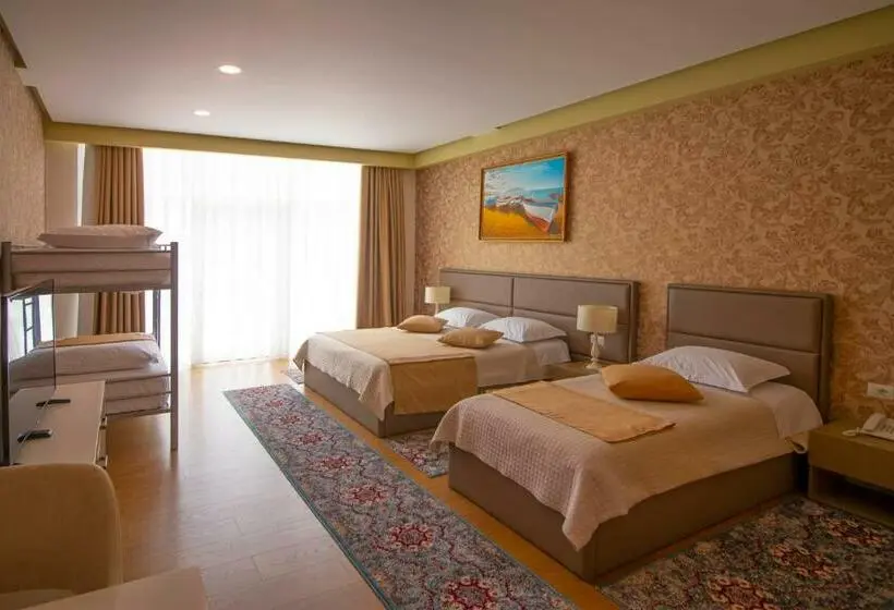 اتاق لوکس خانوادگی, Nbt Hotel Reps