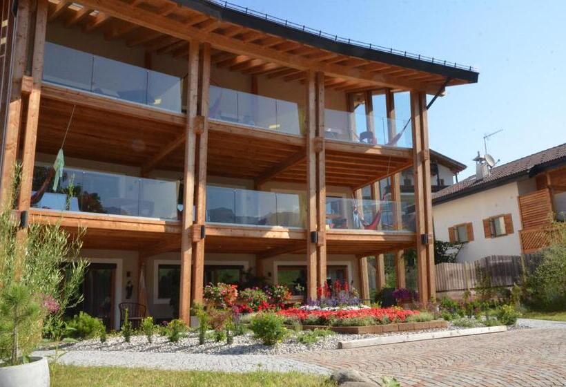 Апартаменты 1 Спальня с Террасой, Kastelart   Karbon