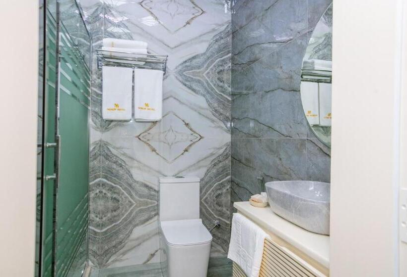 سوییت جونیور با بالکن, Nohur Hotel Gabala