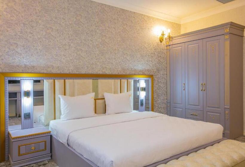غرفة عائلية مطلّة علي الحديقة, Nohur Hotel Gabala