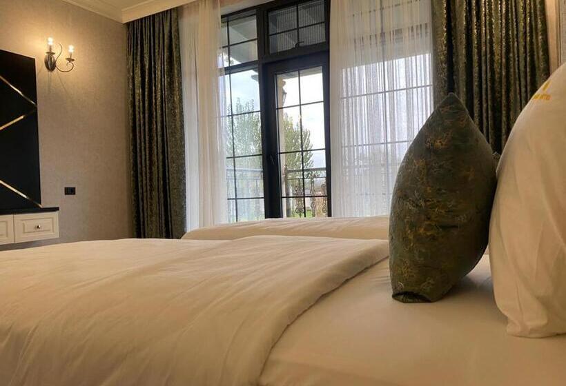 فيلا غرفتين نوم, Nohur Hotel Gabala