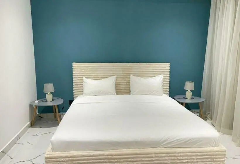 استودیو خانوادگی, O Beach Boutique Studios