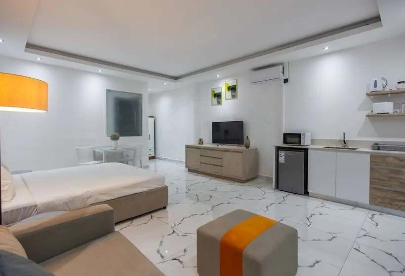 استودیوی استاندارد, O Beach Boutique Studios