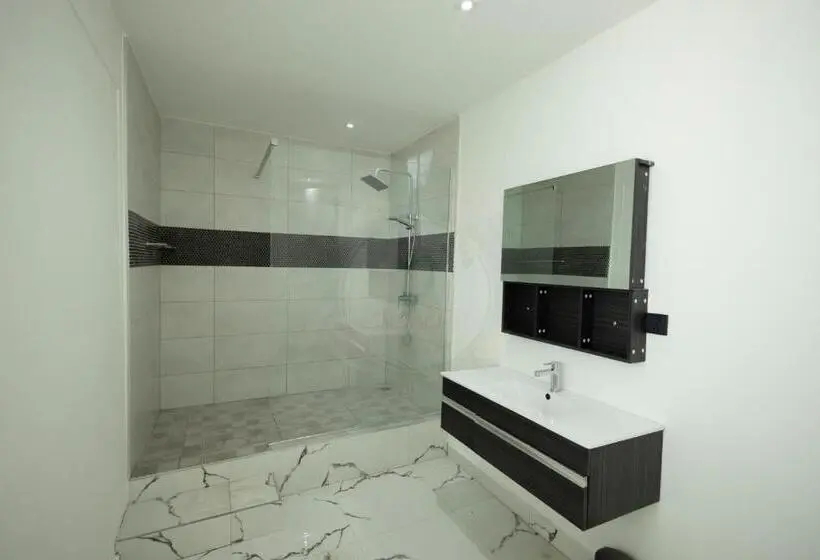 اتاق استاندارد با چشم‌انداز دریا, O Beach Boutique Studios