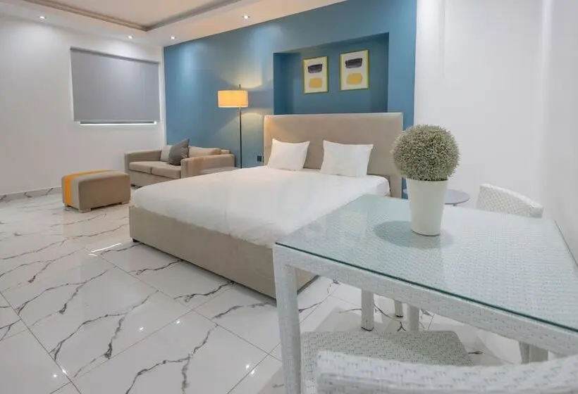 استودیوی استاندارد, O Beach Boutique Studios
