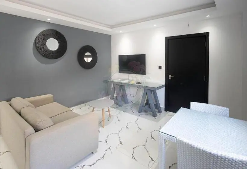 استودیو خانوادگی, O Beach Boutique Studios