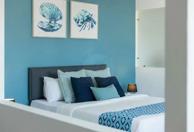 اتاق استاندارد با بالکن, O Beach Boutique Studios