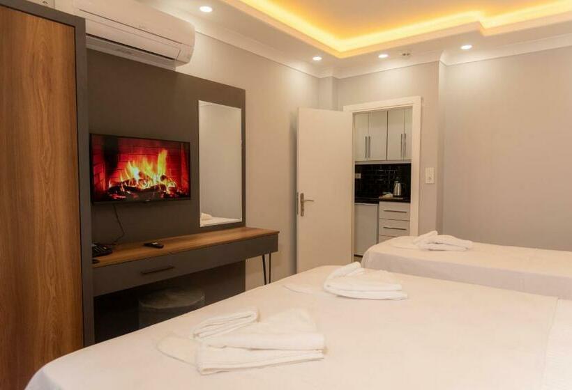 低层单卧公寓, Gloria Boutıque