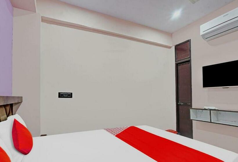 اتاق کلاسیک سه تخته, Oyo Flagship 81364  Ars